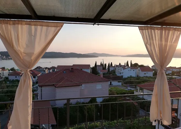 Tamara * Τρογκίρ